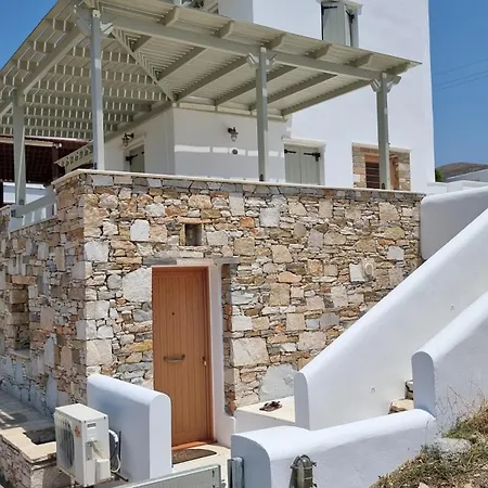 Flintstones Summer House - *